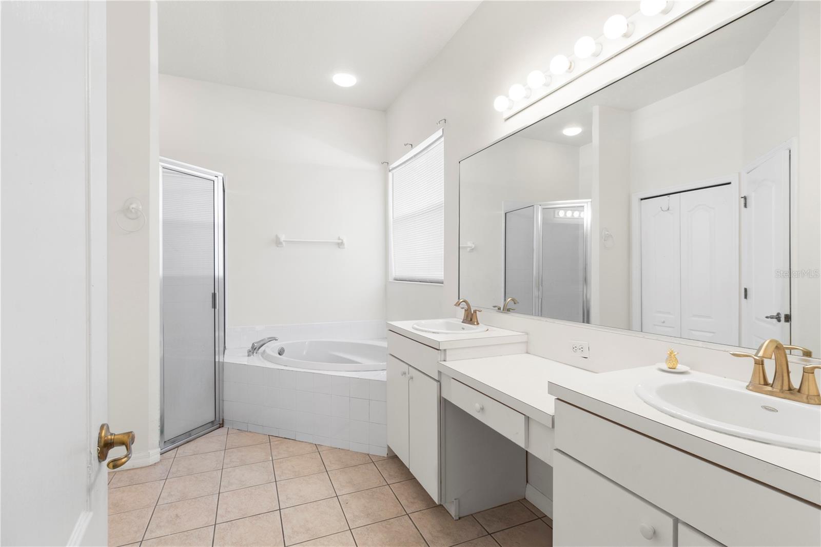 WHITNEY MEADOWS - Residential