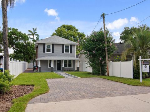 A home in WINTER PARK