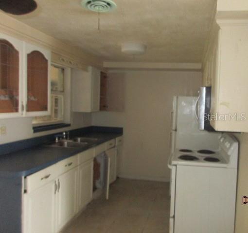 GOLDEN ACRES 2ND ADD - Residential