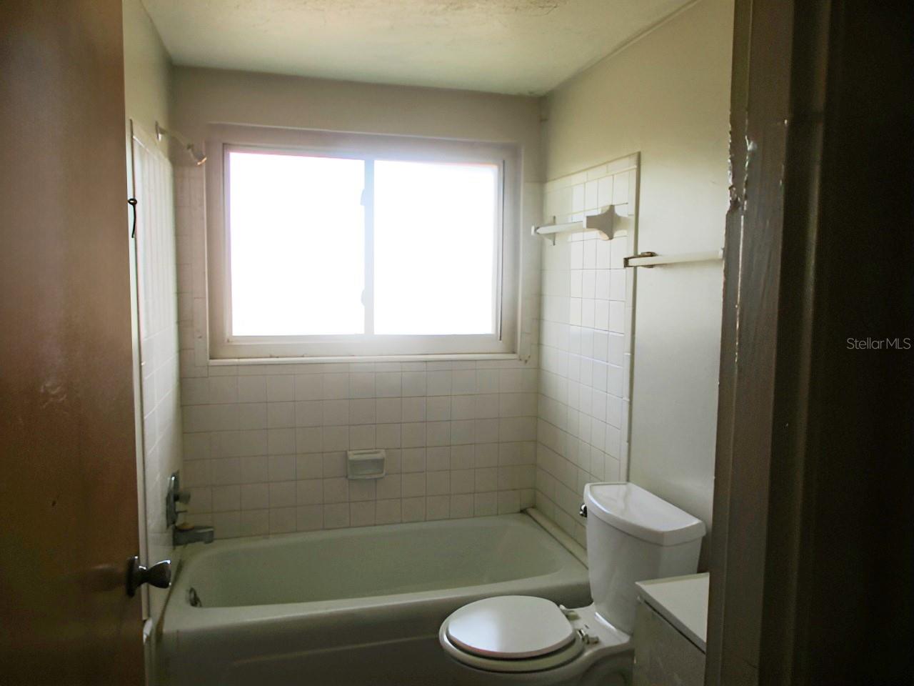 GOLDEN ACRES 2ND ADD - Residential