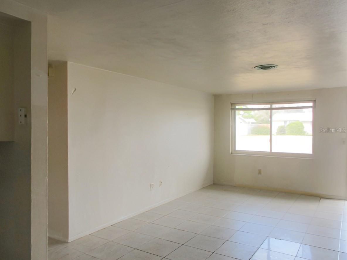 GOLDEN ACRES 2ND ADD - Residential