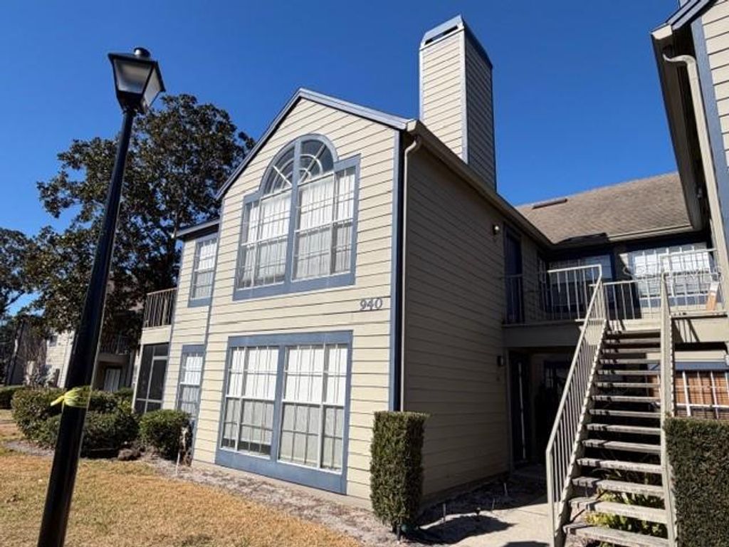 Photo of 940 Framlingham Court #102, Lake Mary, FL 32746 (MLS # O6381231)