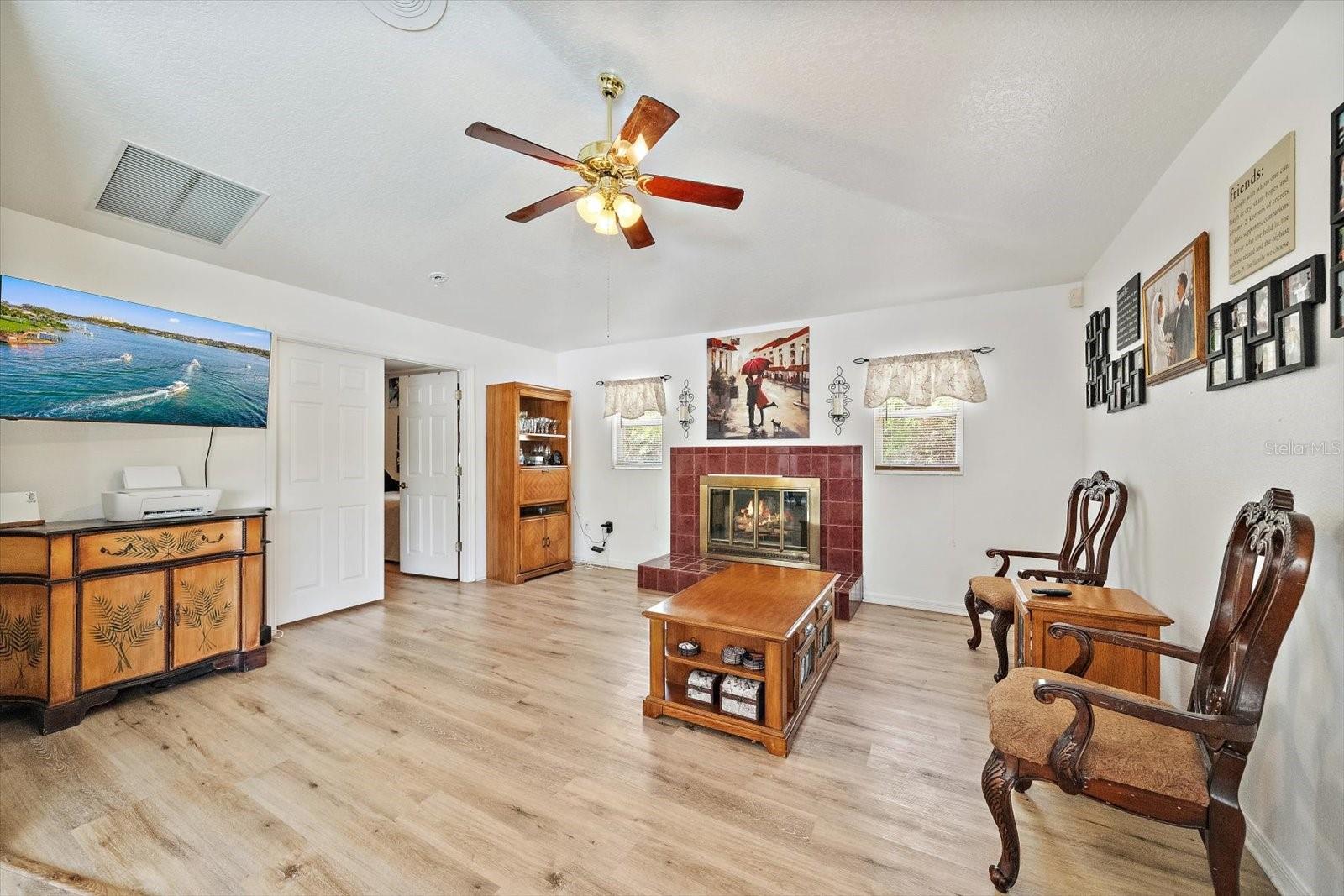 PORT CHARLOTTE SUB 08 - Residential