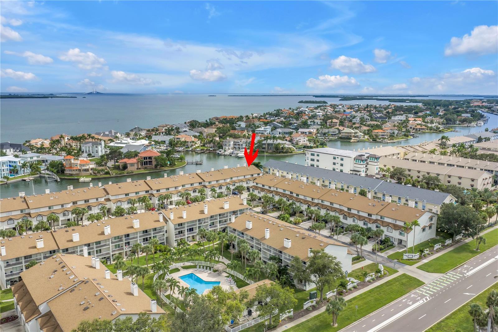 PALMS OF TIERRA - Residential