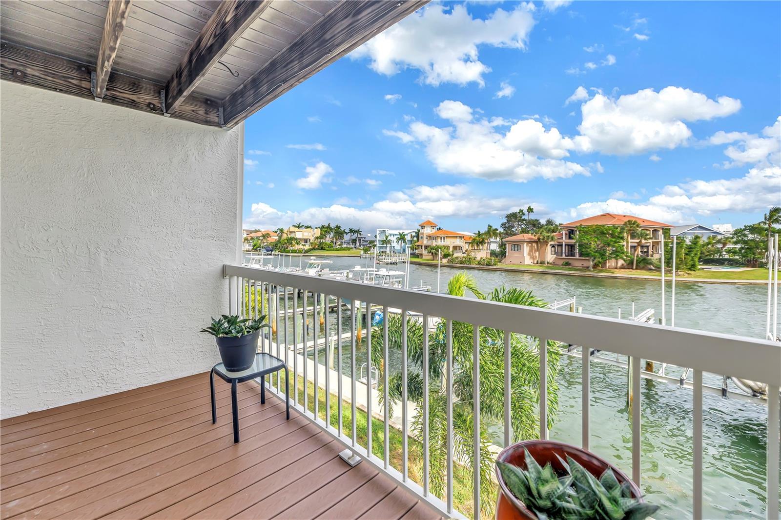 PALMS OF TIERRA - Residential
