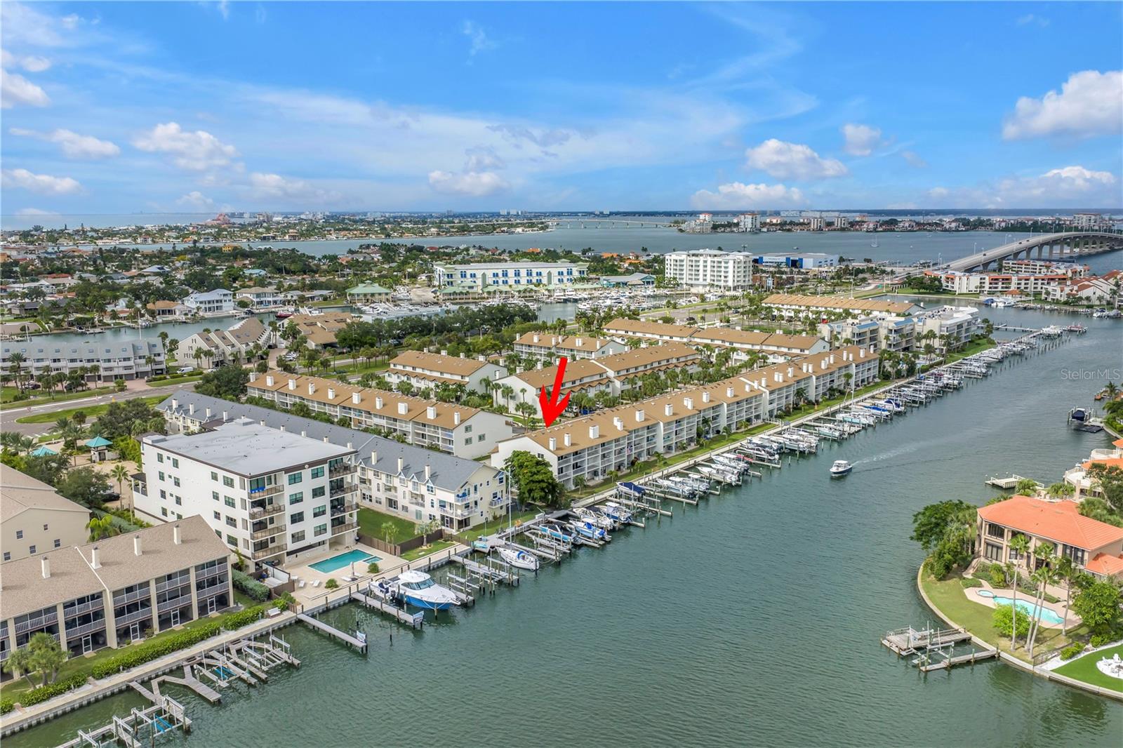 PALMS OF TIERRA - Residential