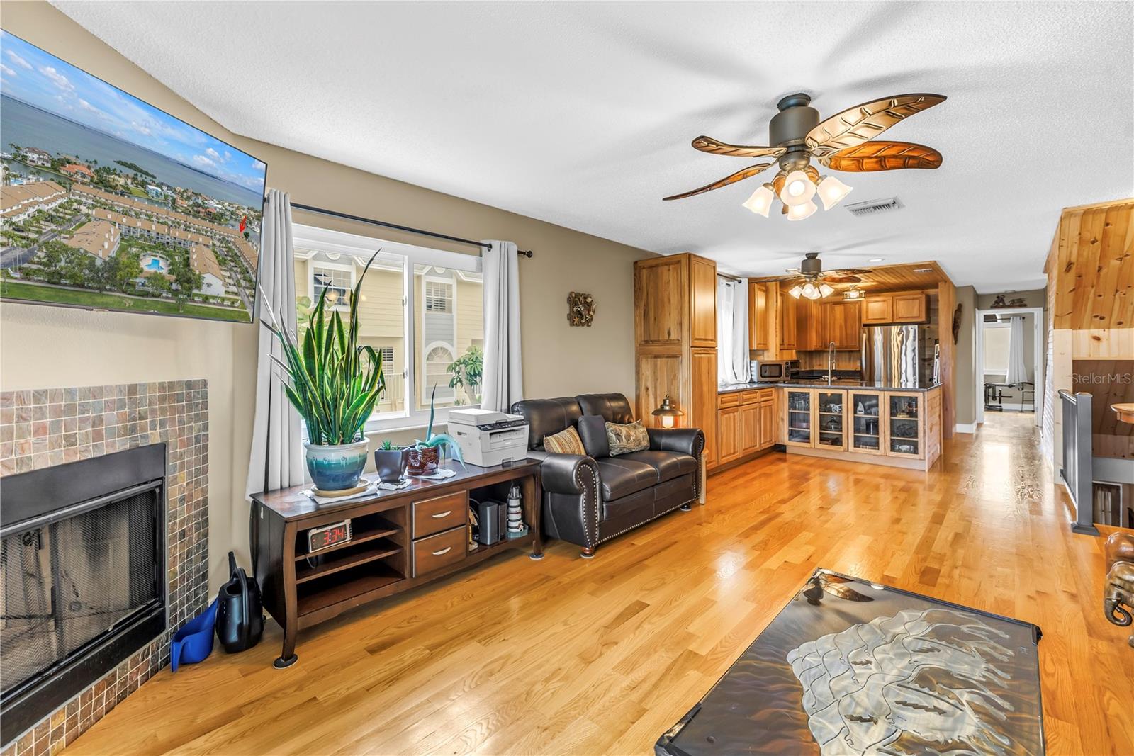 PALMS OF TIERRA - Residential