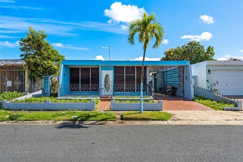 Aw-18 CALLE DOMINGO DELGADO TOA BAJA  00949