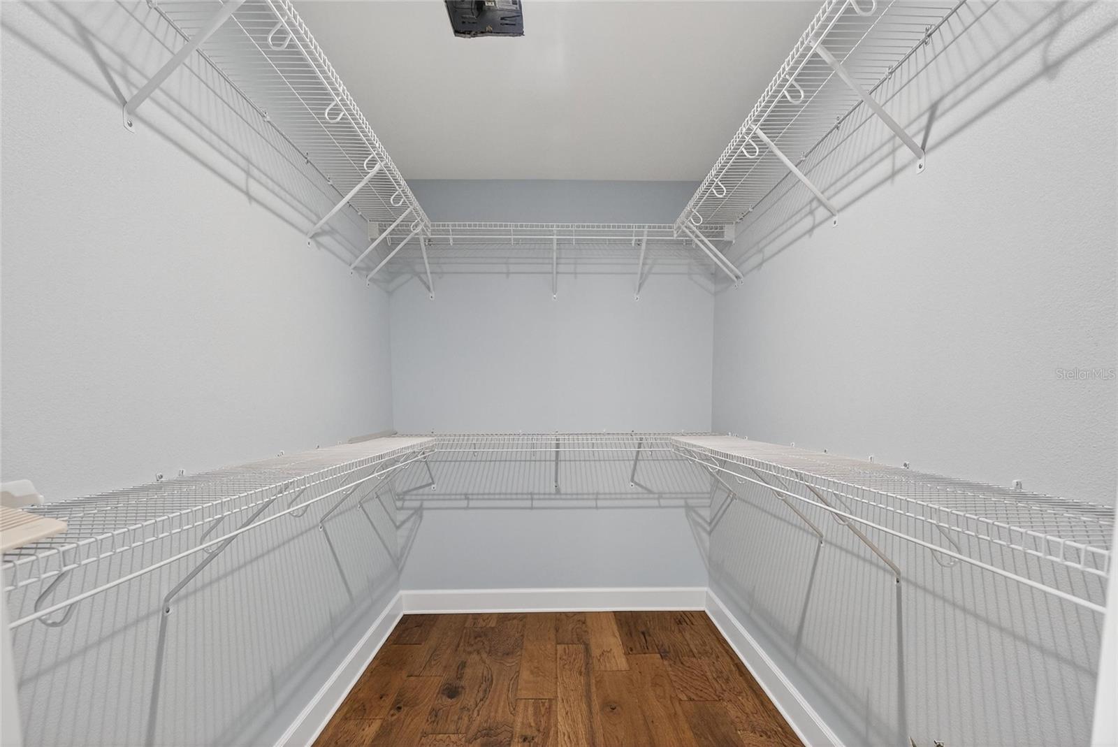 LAKEVIEW VILLAGE SEC B UNI - Residential