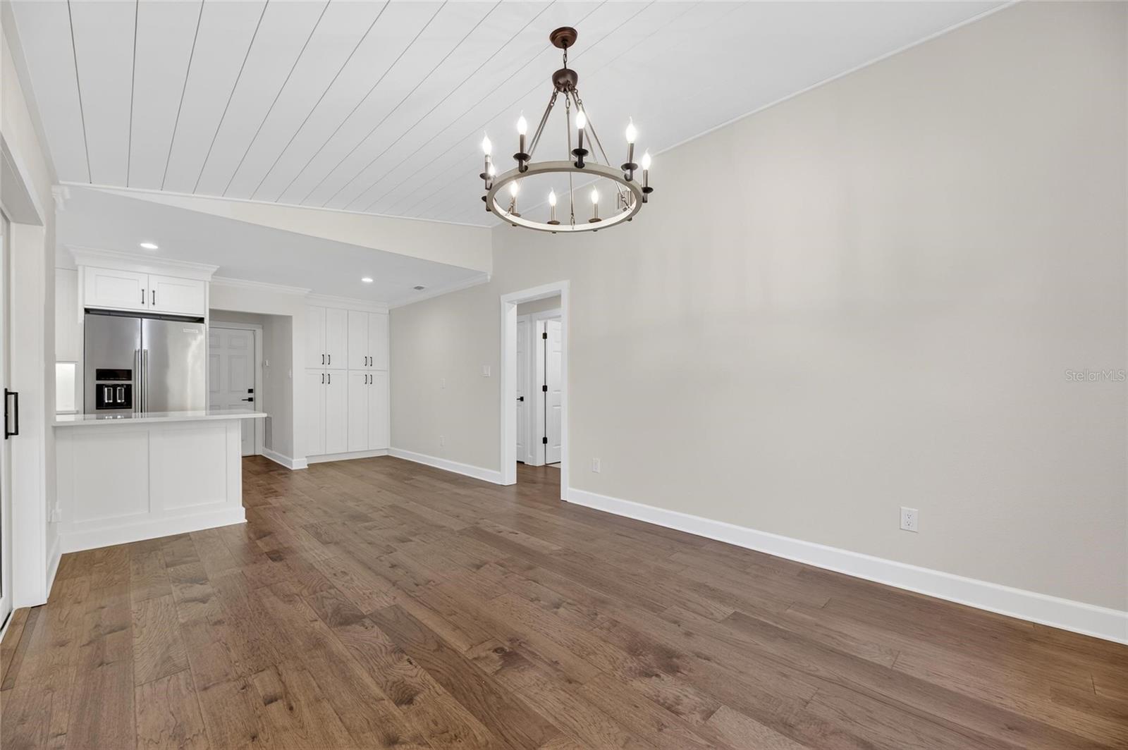 LAKEVIEW VILLAGE SEC B UNI - Residential