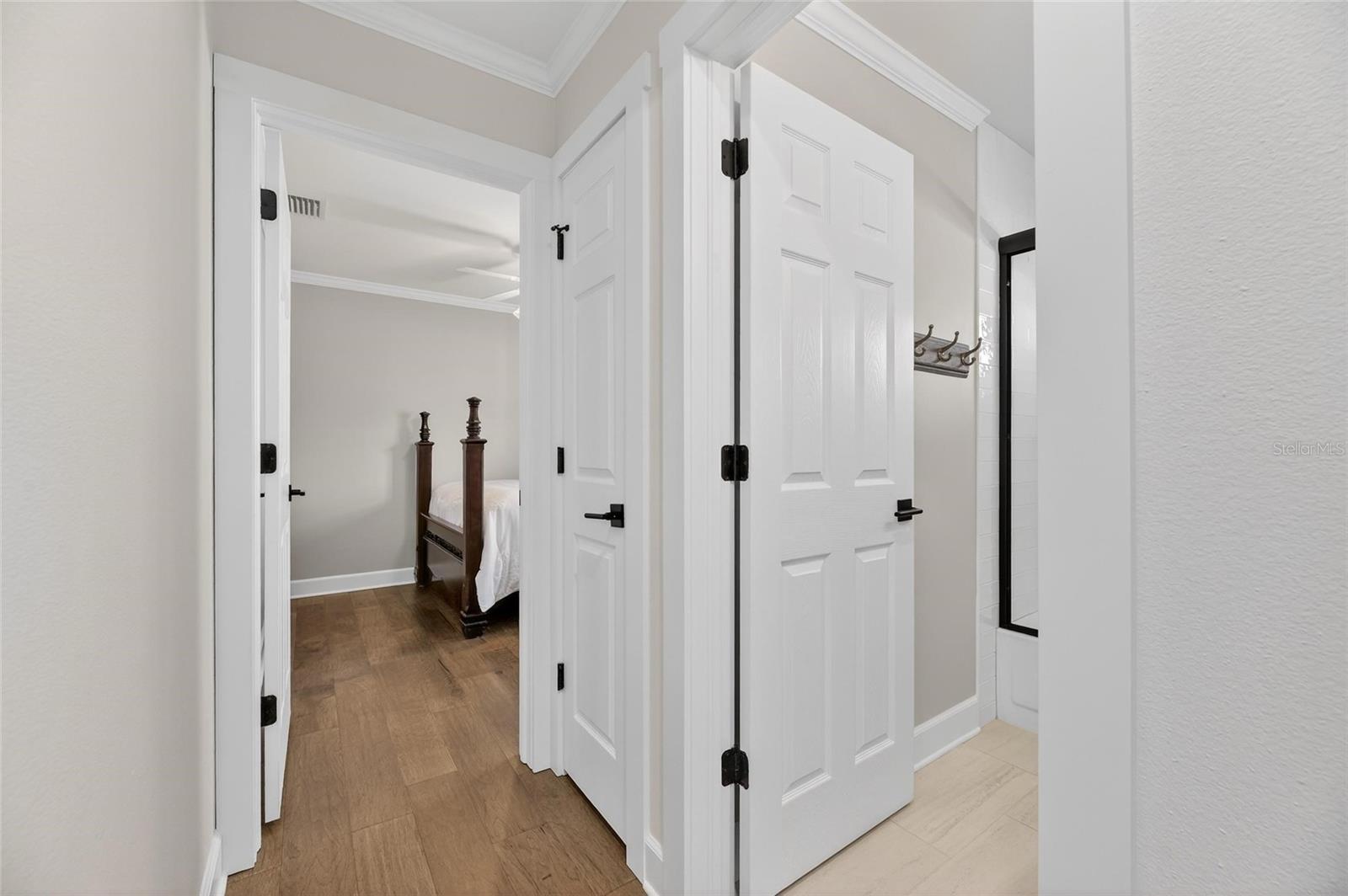 LAKEVIEW VILLAGE SEC B UNI - Residential