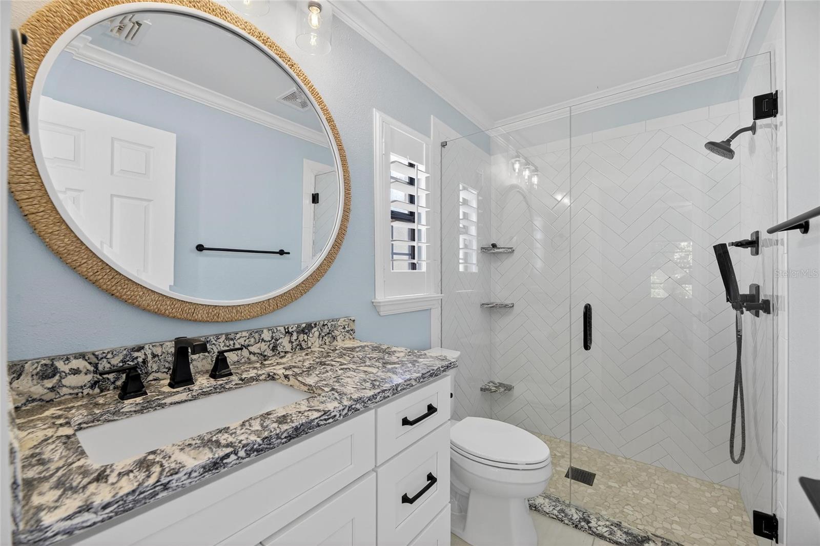 LAKEVIEW VILLAGE SEC B UNI - Residential