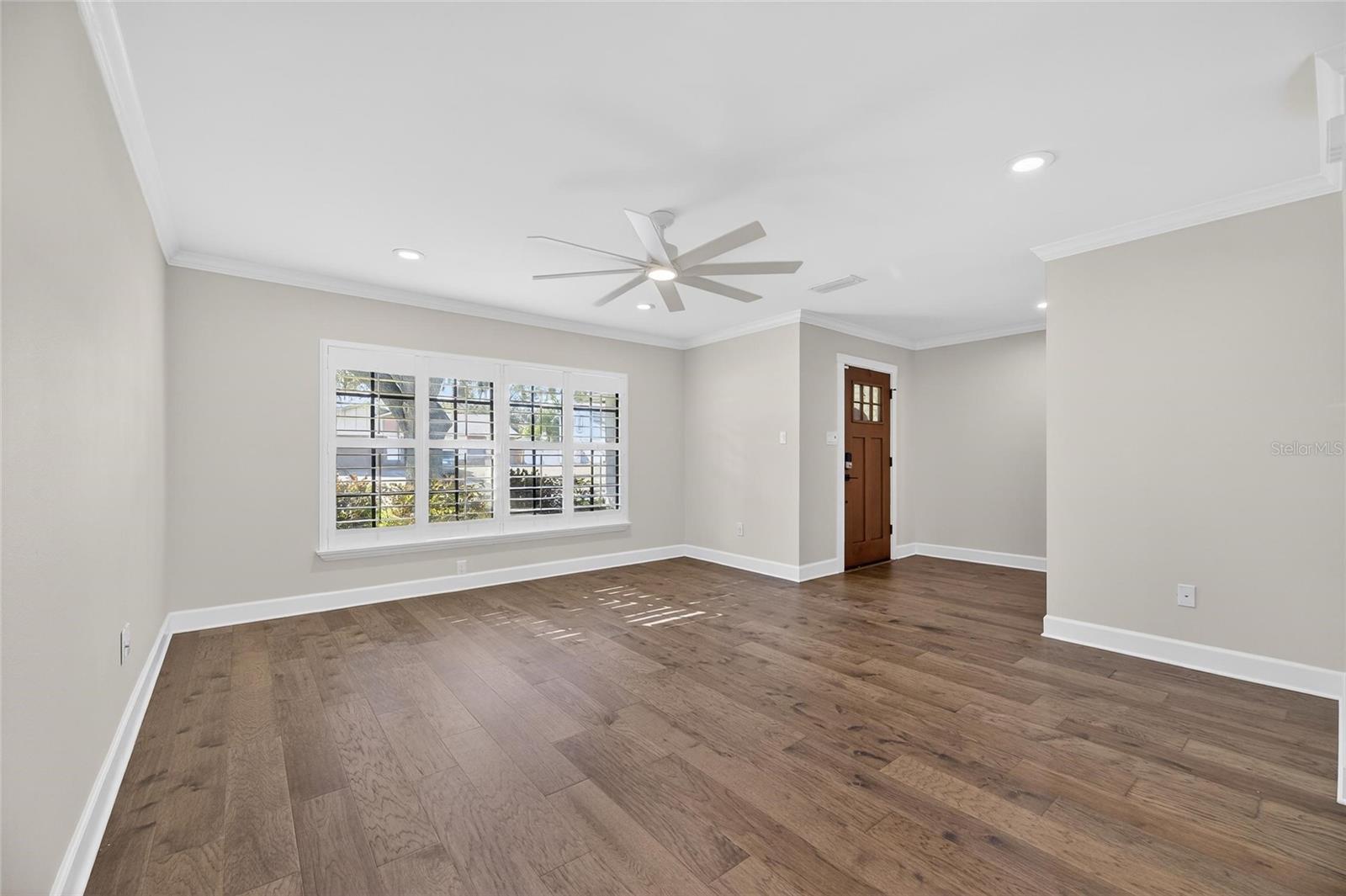 LAKEVIEW VILLAGE SEC B UNI - Residential