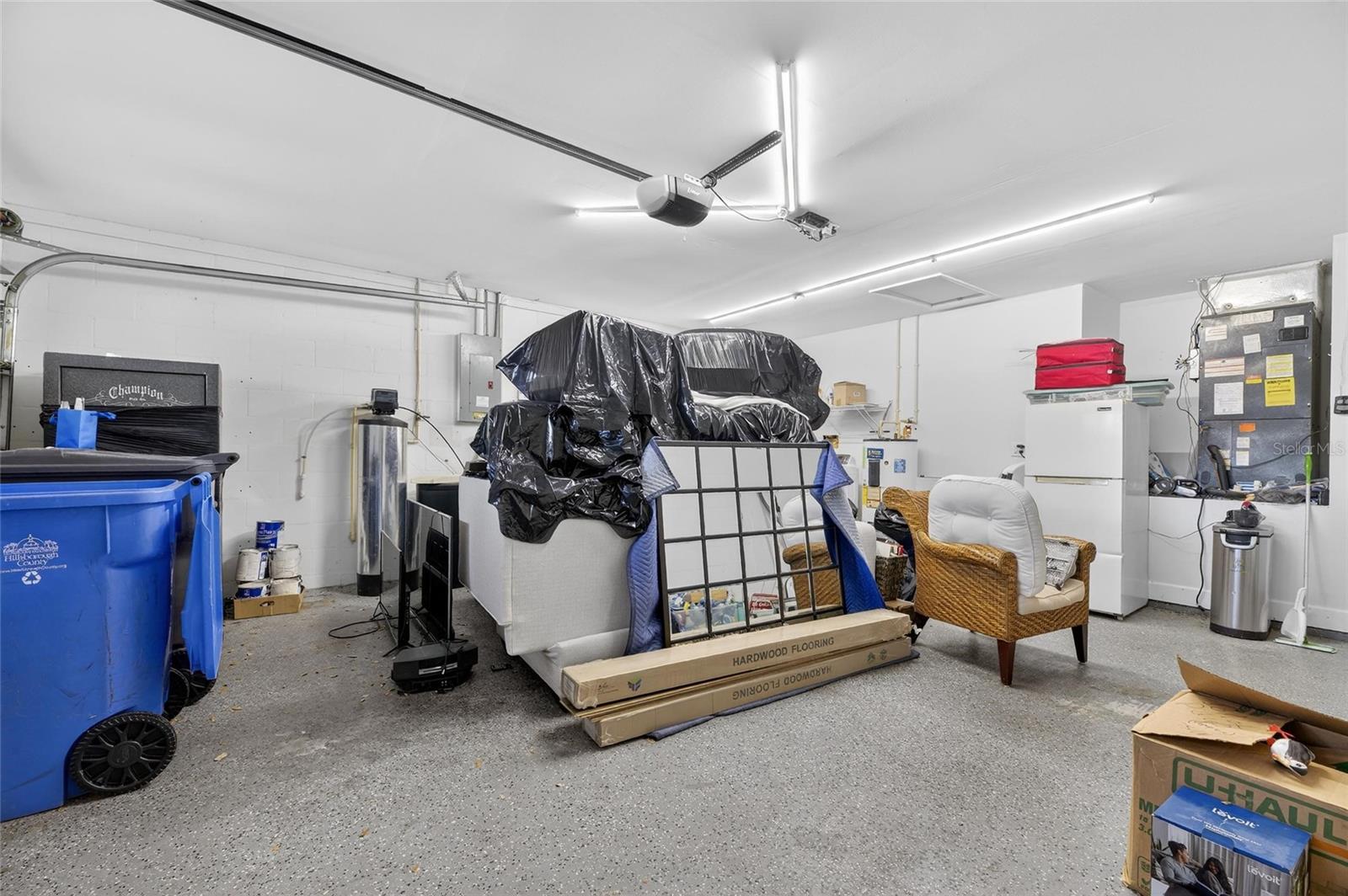 LAKEVIEW VILLAGE SEC B UNI - Residential