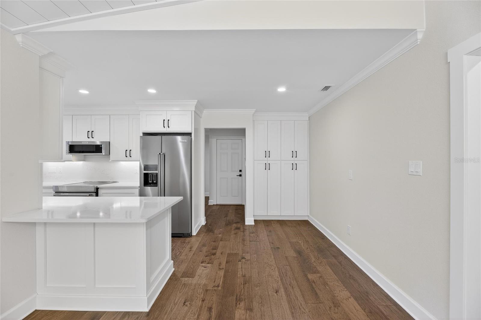 LAKEVIEW VILLAGE SEC B UNI - Residential