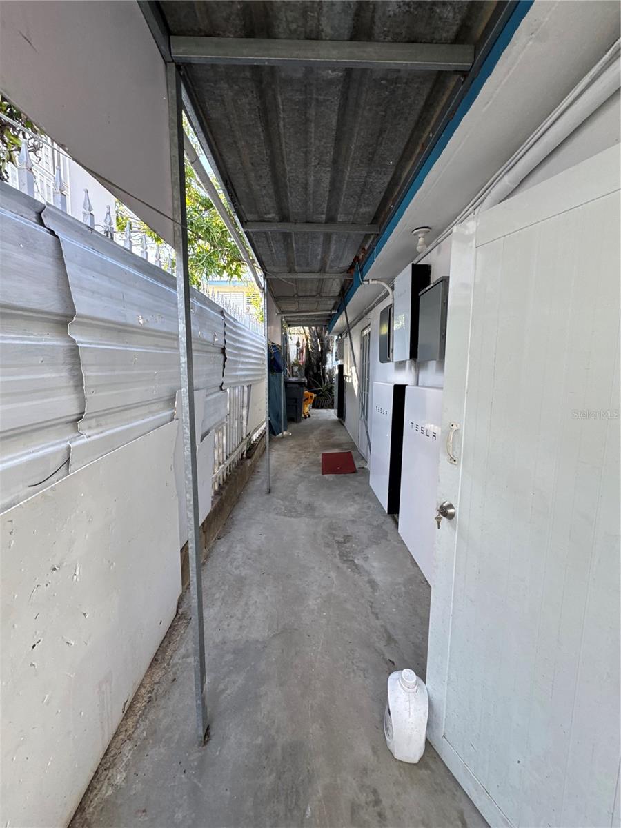 URBANIZACIÓN VILLA PRADES - Commercial Sale