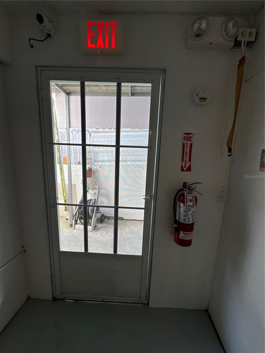 URBANIZACIÓN VILLA PRADES - Commercial Sale