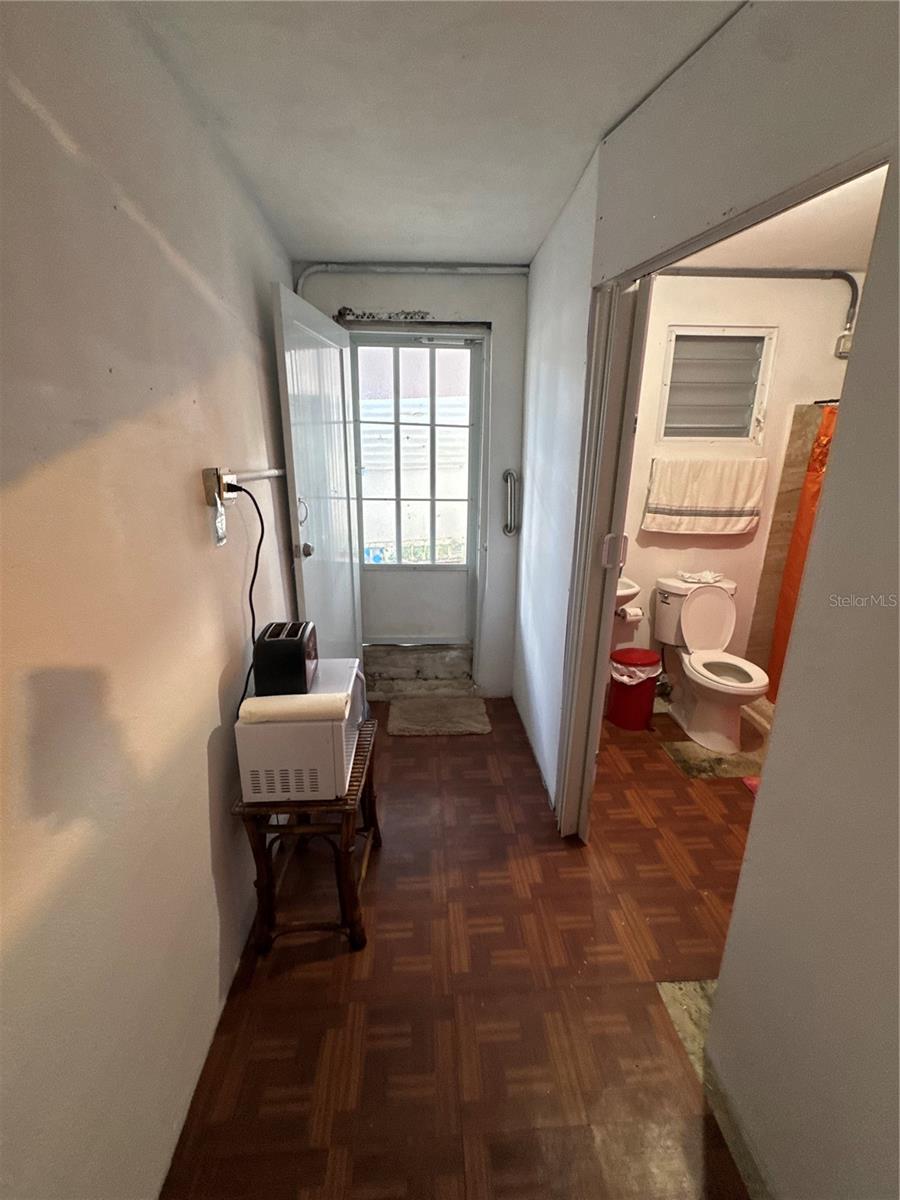 URBANIZACIÓN VILLA PRADES - Commercial Sale