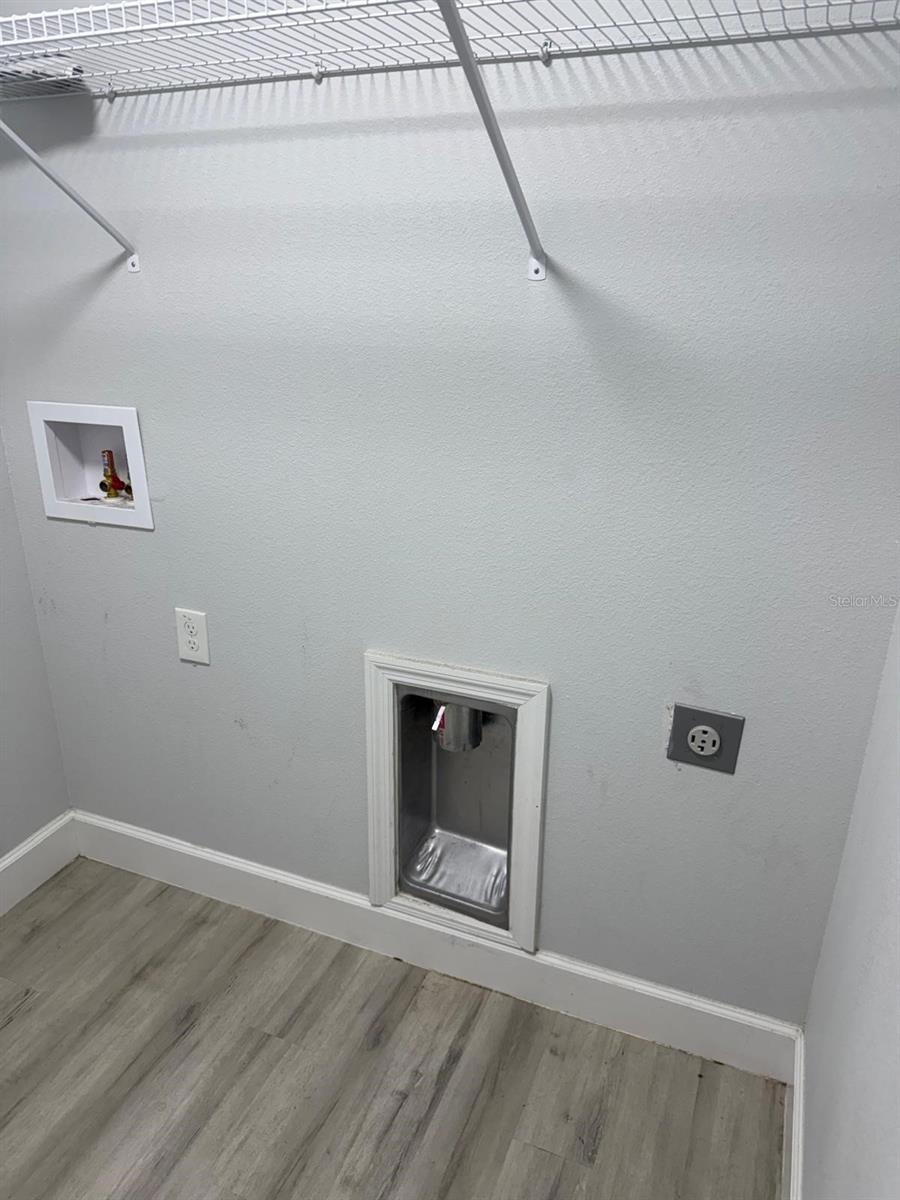 RAINBOW PKL UN #3 - Residential Lease