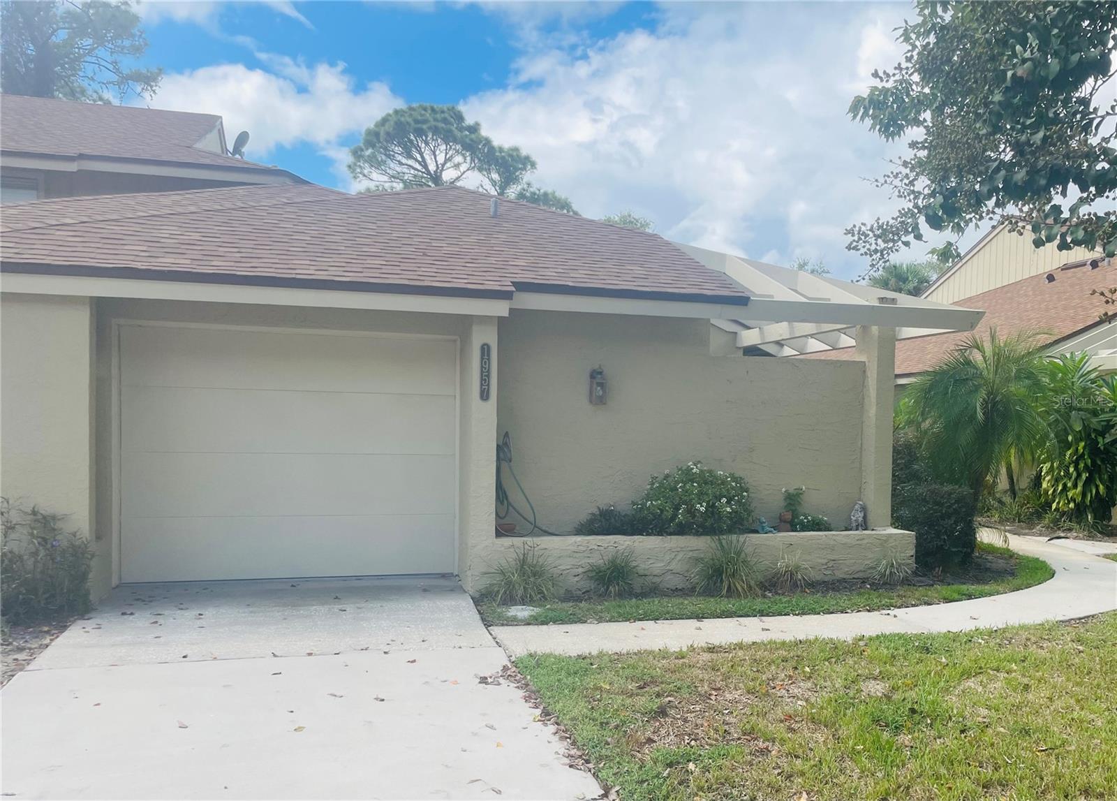 WEKIVA FAIRWAY TWNHMS - Residential