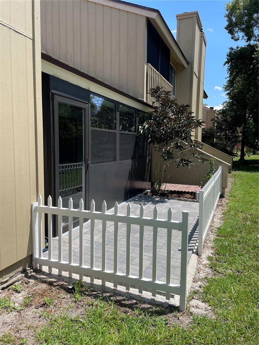 WEKIVA FAIRWAY TWNHMS - Residential