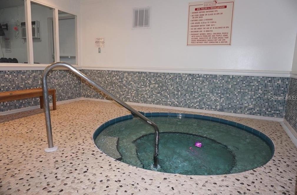 MADEIRA BEACH YACHT CLUB CONDO - Residential