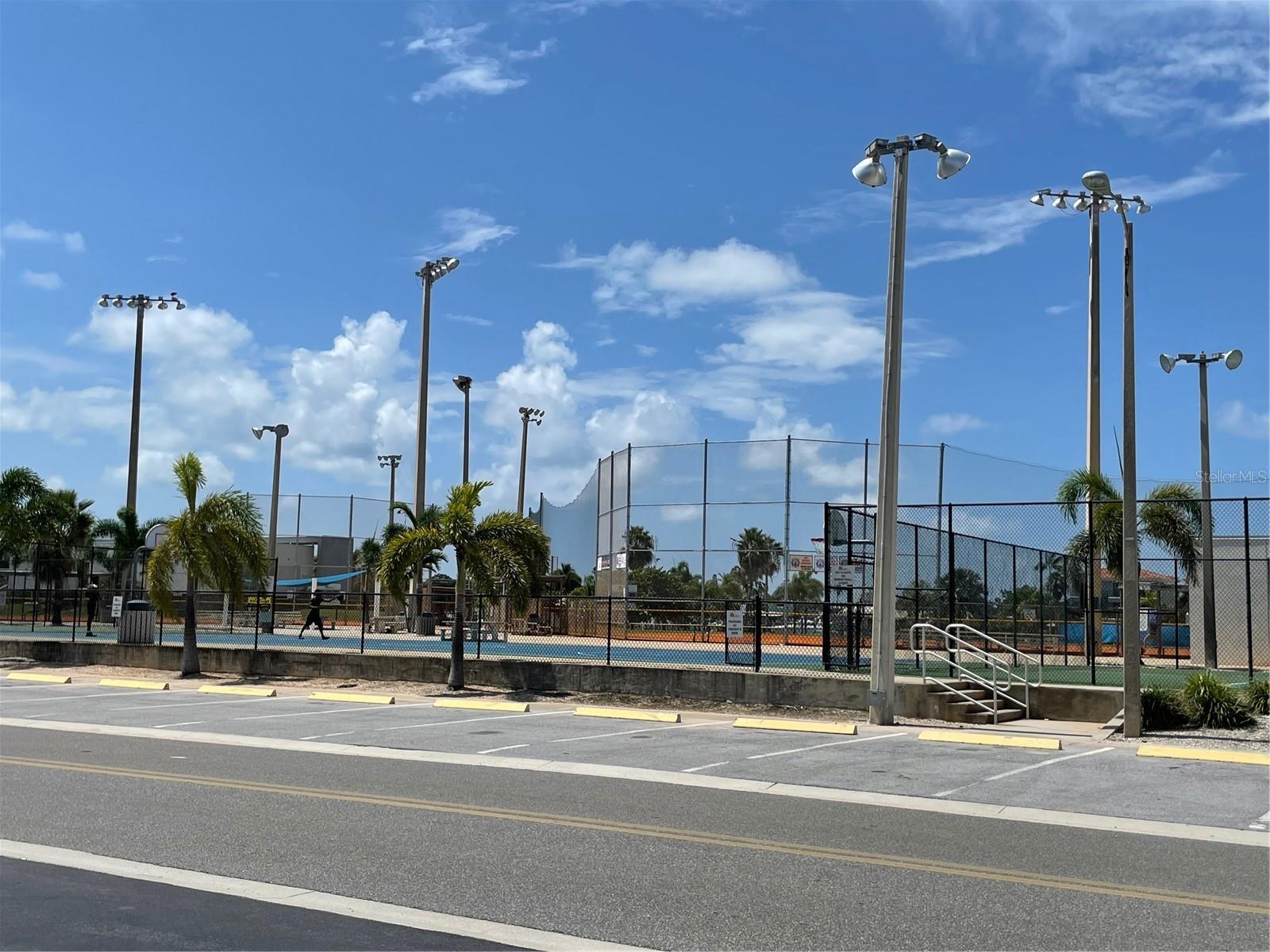 MADEIRA BEACH YACHT CLUB CONDO - Residential