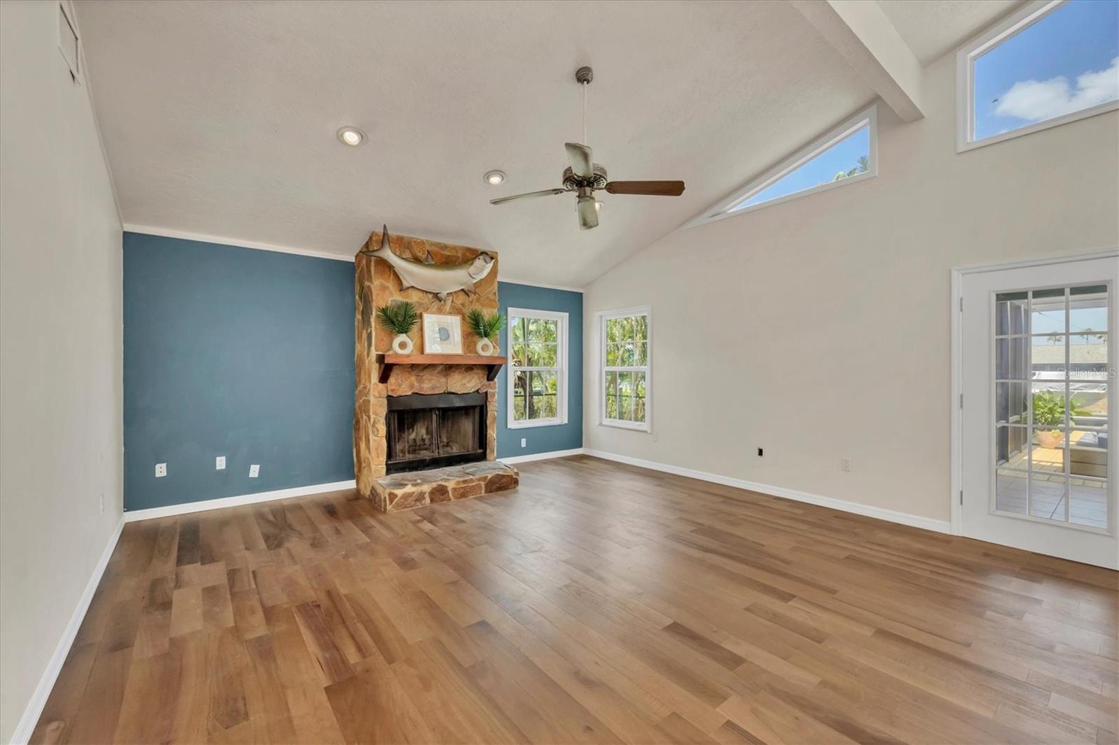 4406 17TH STREET W