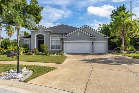 Photo of 5727 Golden Owl Loop, Land O Lakes, FL 34638 (MLS # TB8557140)