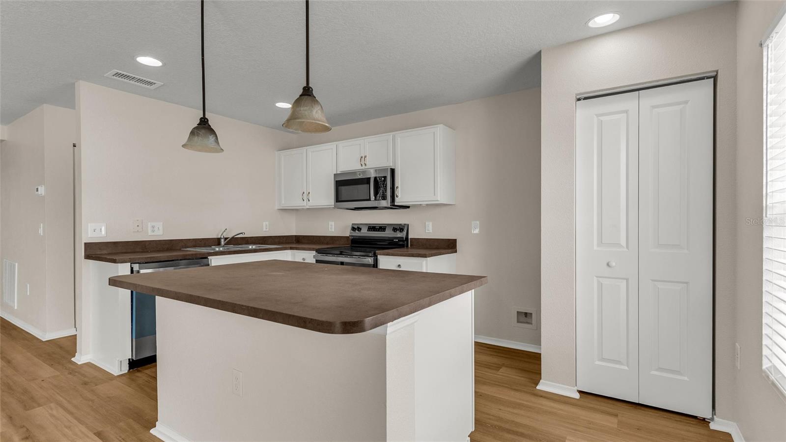 TANGLEWOOD PRESERVE - Residential