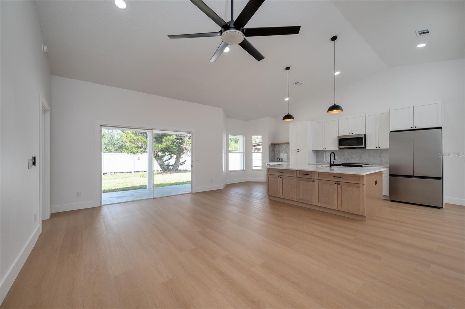 7646 COCONUT CREEK COURT