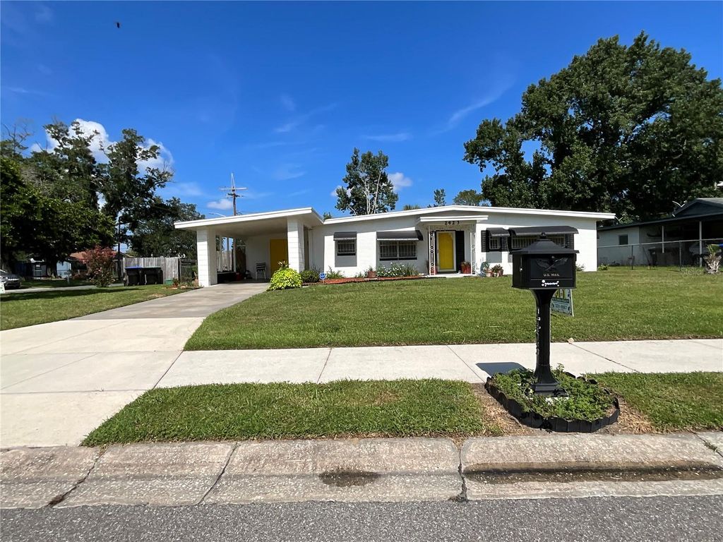 Photo of 2423 Savoy Drive, Orlando, FL 32808 (MLS # O6427613)