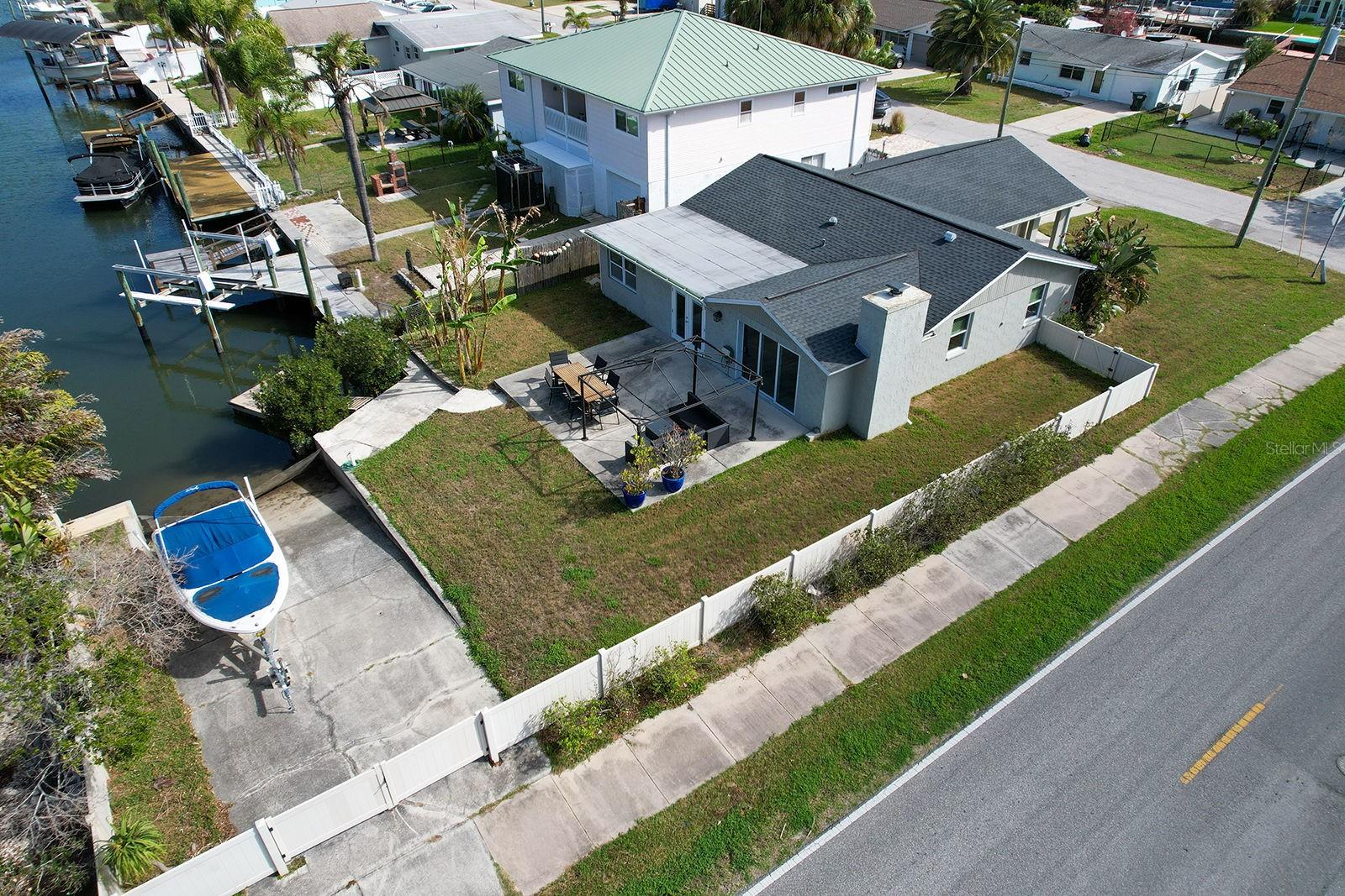 HUDSON BEACH ESTATES - Residential