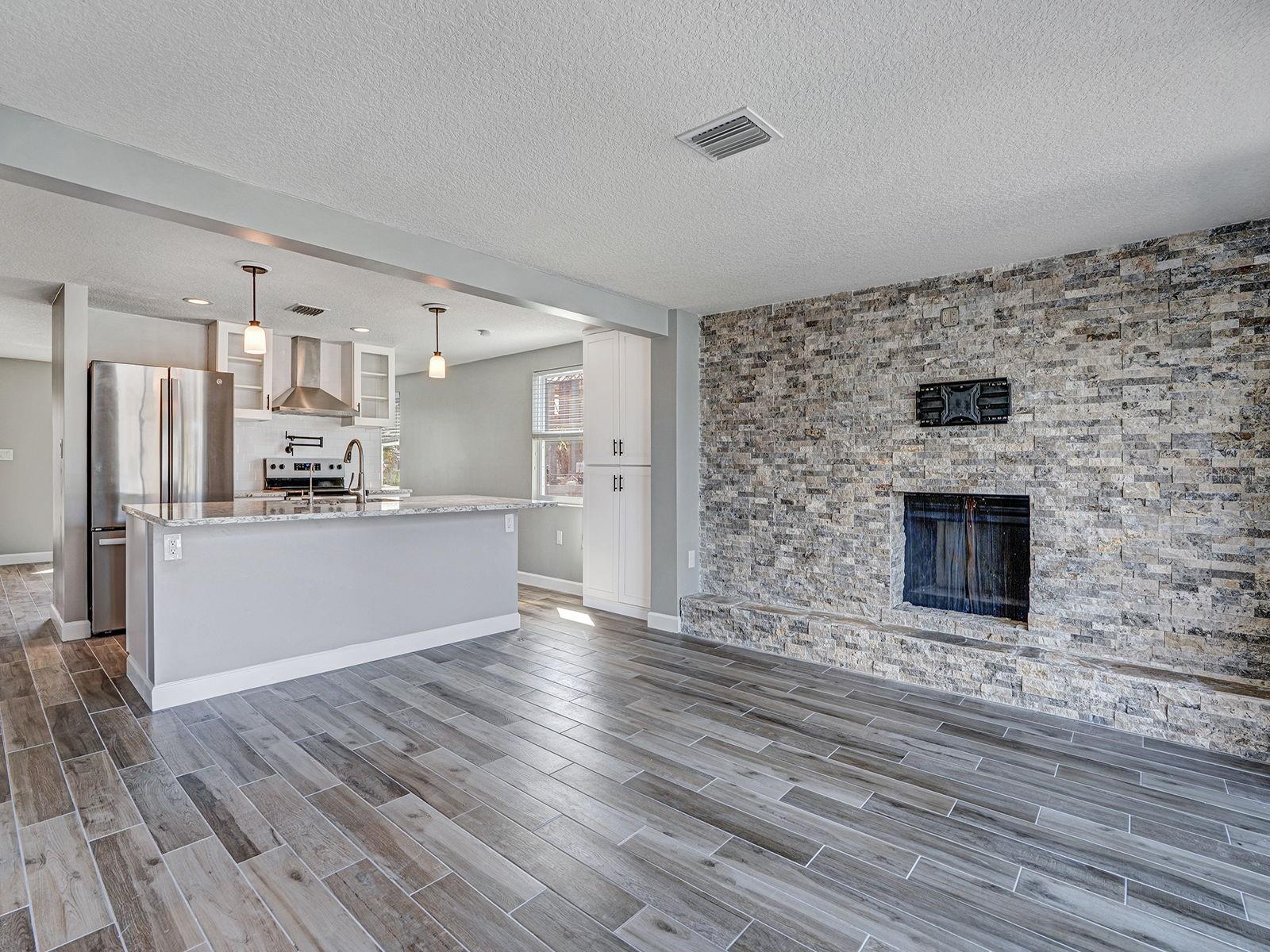 HUDSON BEACH ESTATES - Residential