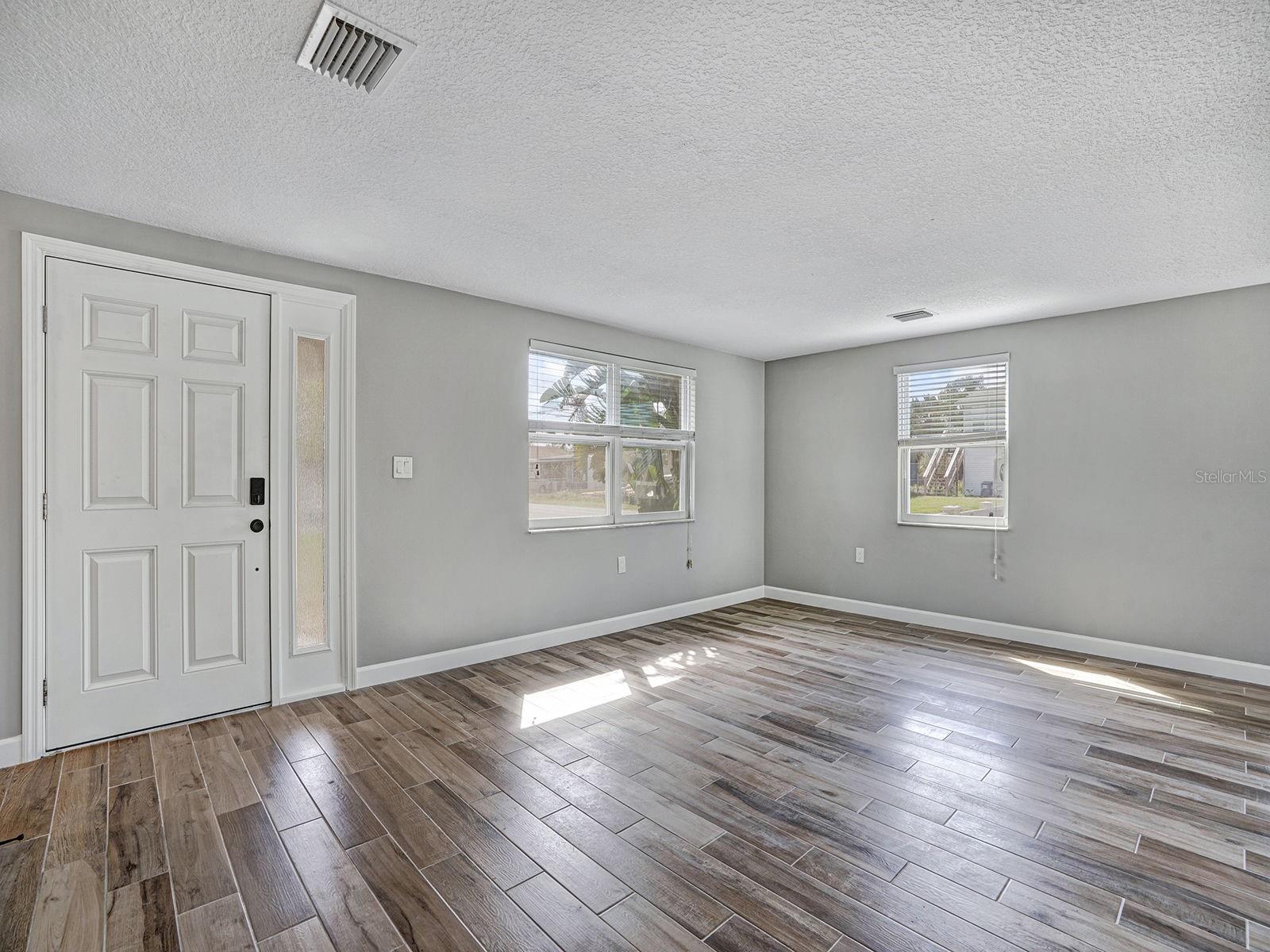 HUDSON BEACH ESTATES - Residential