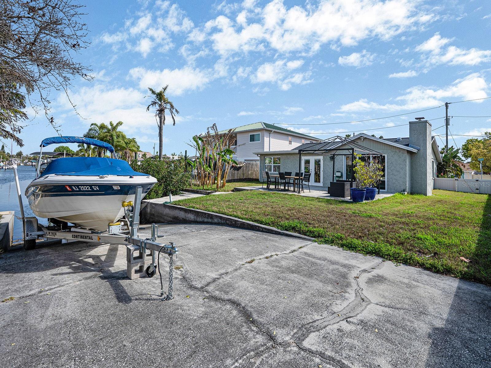 HUDSON BEACH ESTATES - Residential