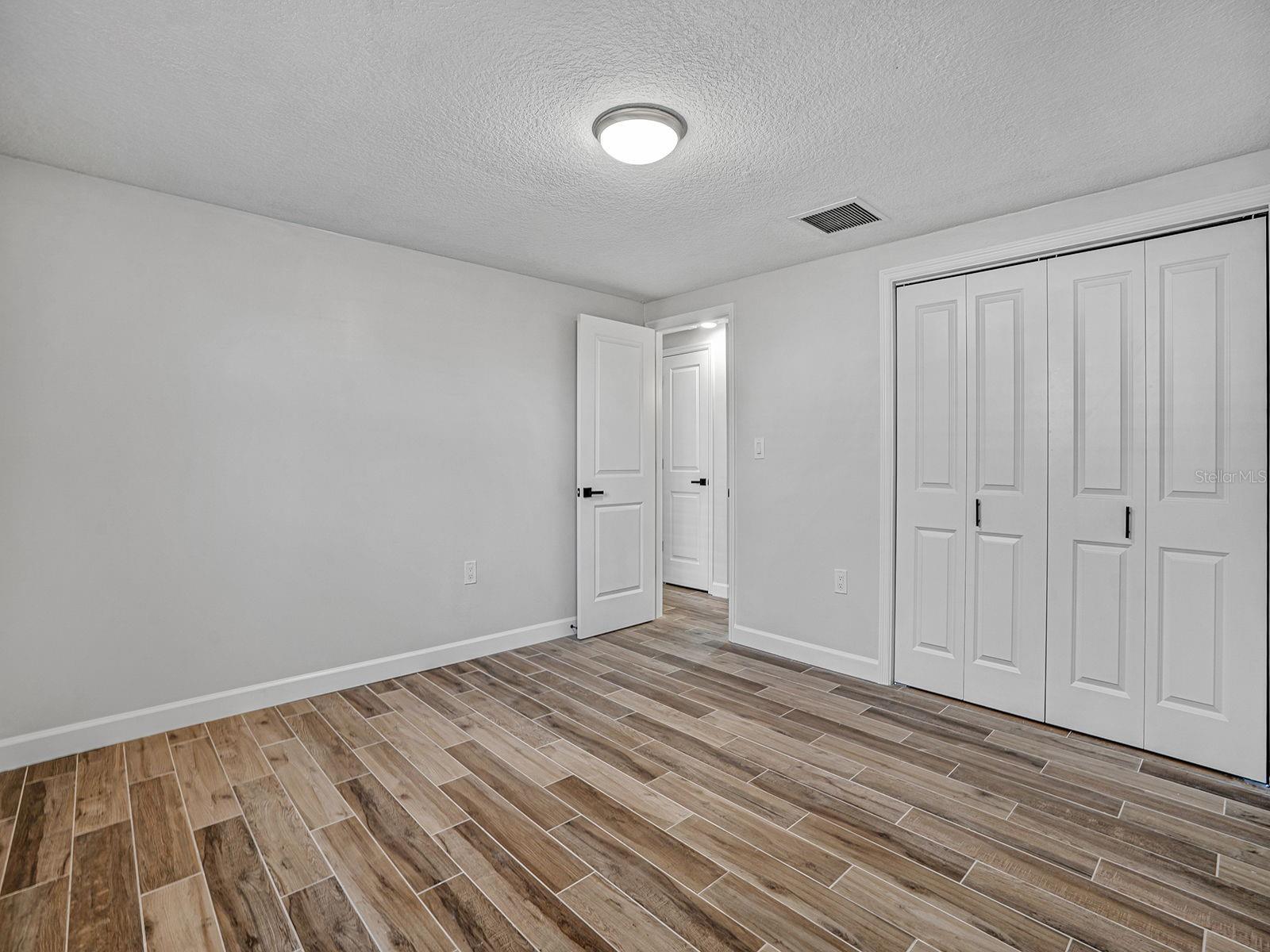 HUDSON BEACH ESTATES - Residential