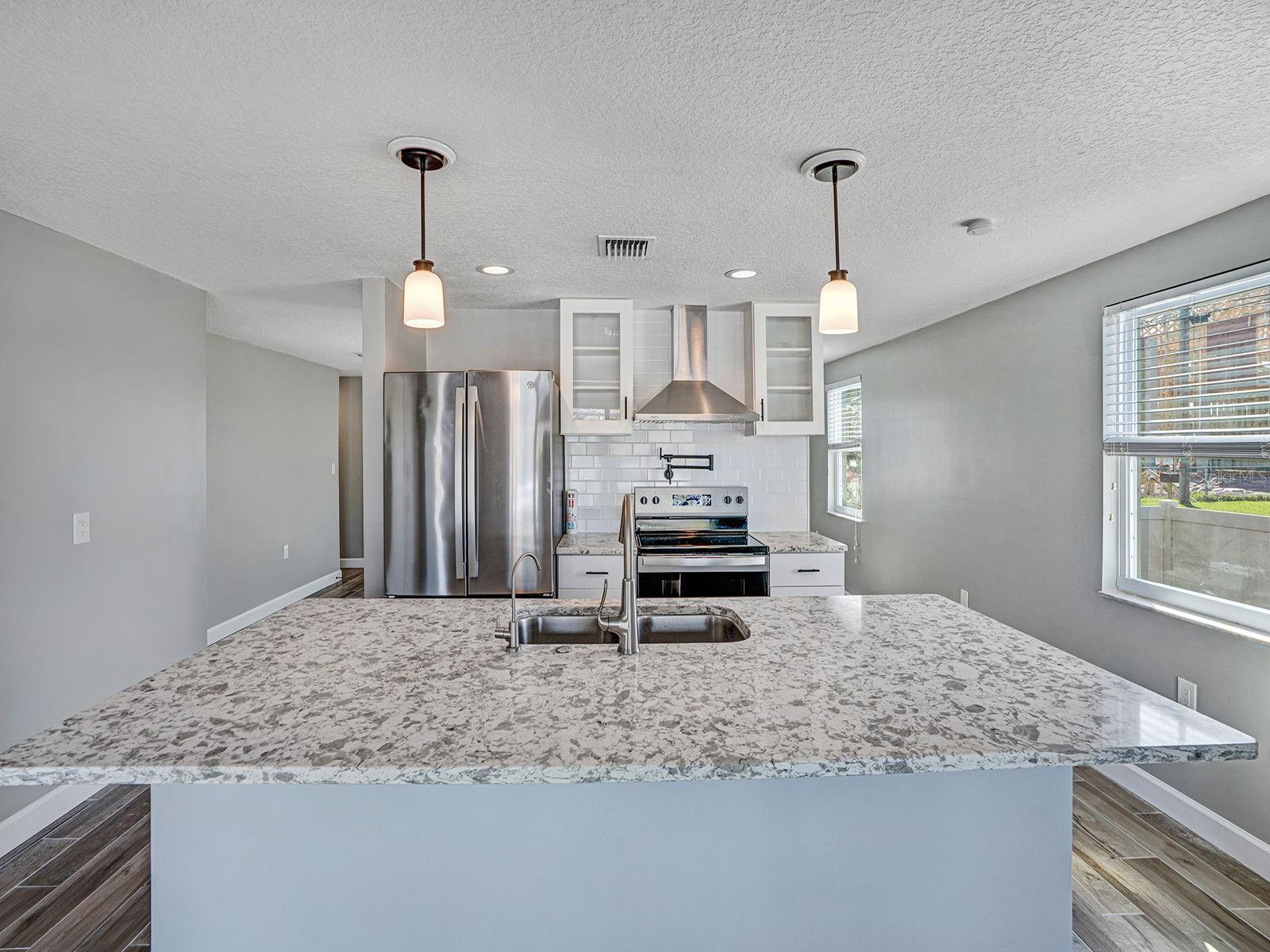 HUDSON BEACH ESTATES - Residential