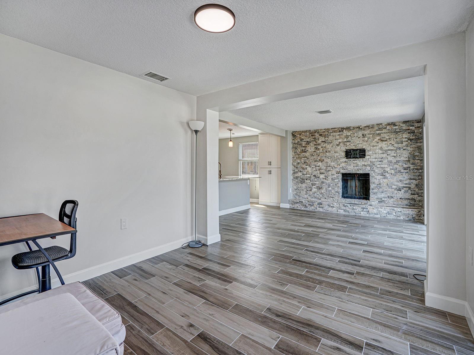 HUDSON BEACH ESTATES - Residential