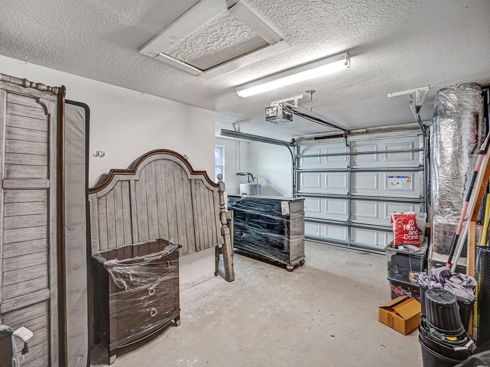 HUDSON BEACH ESTATES - Residential