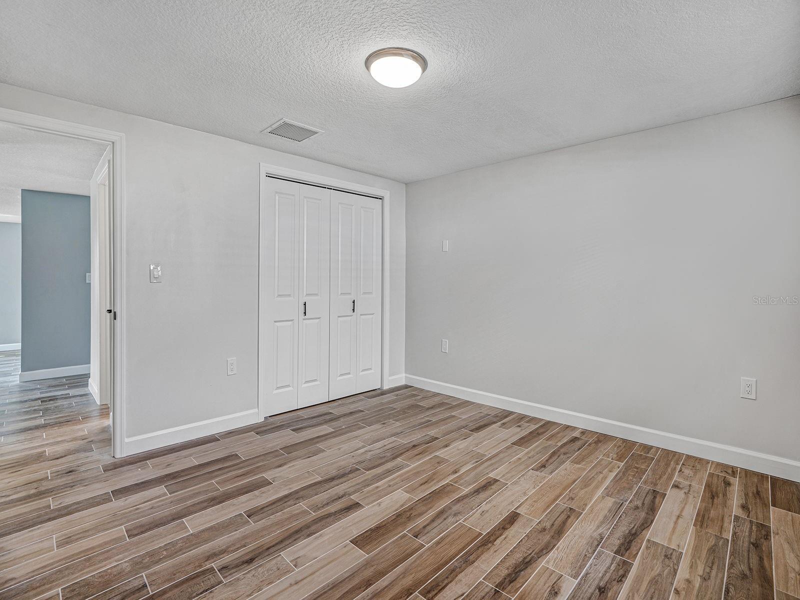 HUDSON BEACH ESTATES - Residential