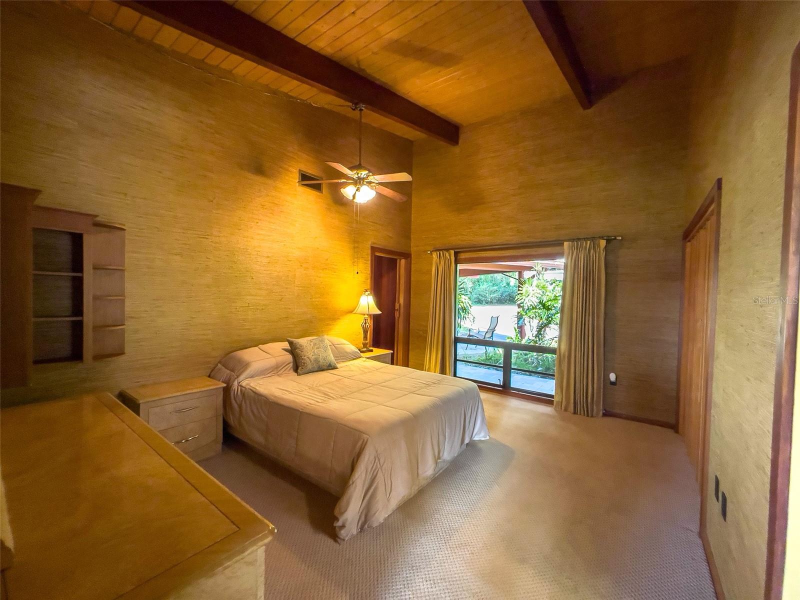 SILVER LAKES ACRES - Residential