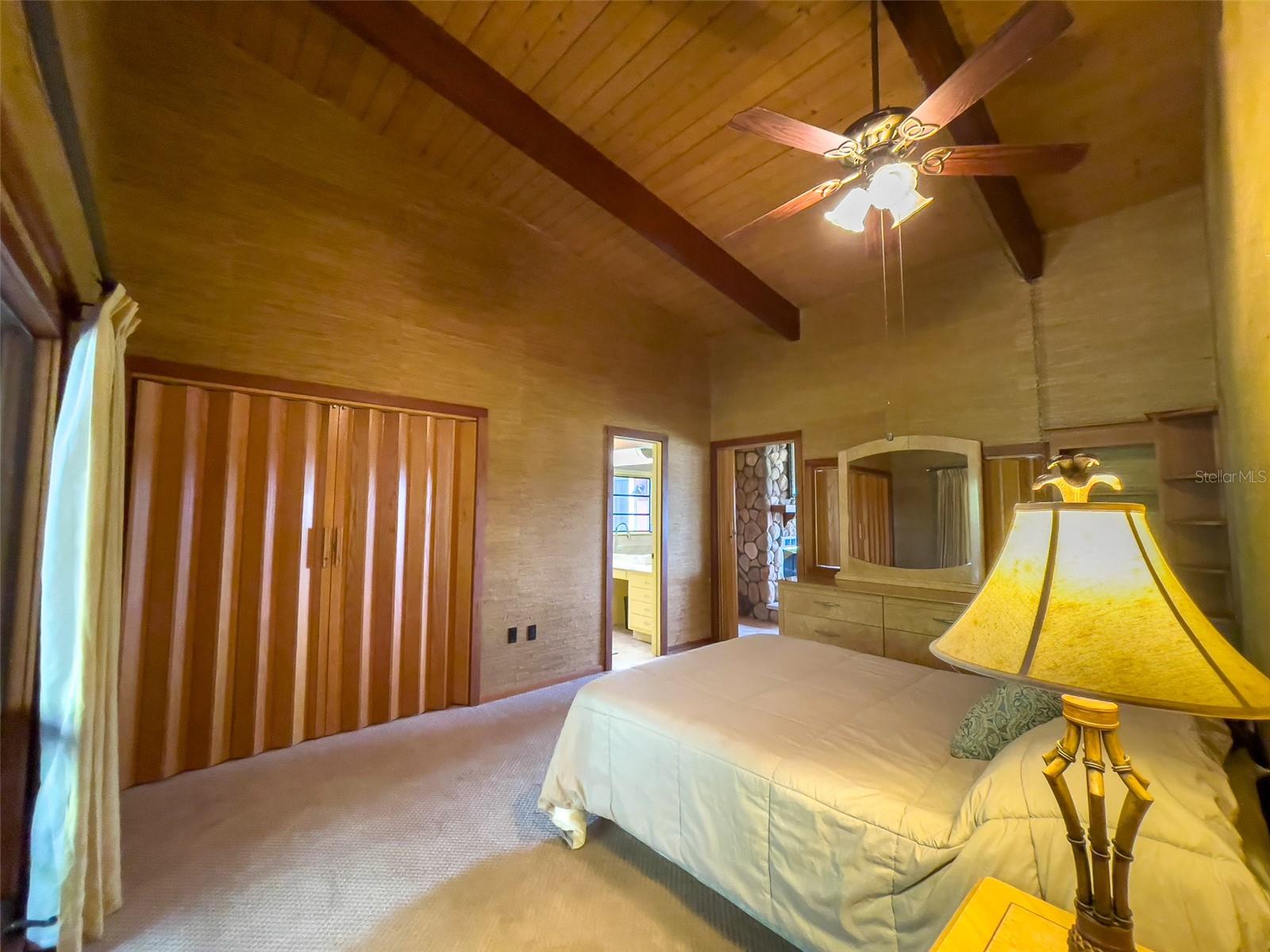 SILVER LAKES ACRES - Residential