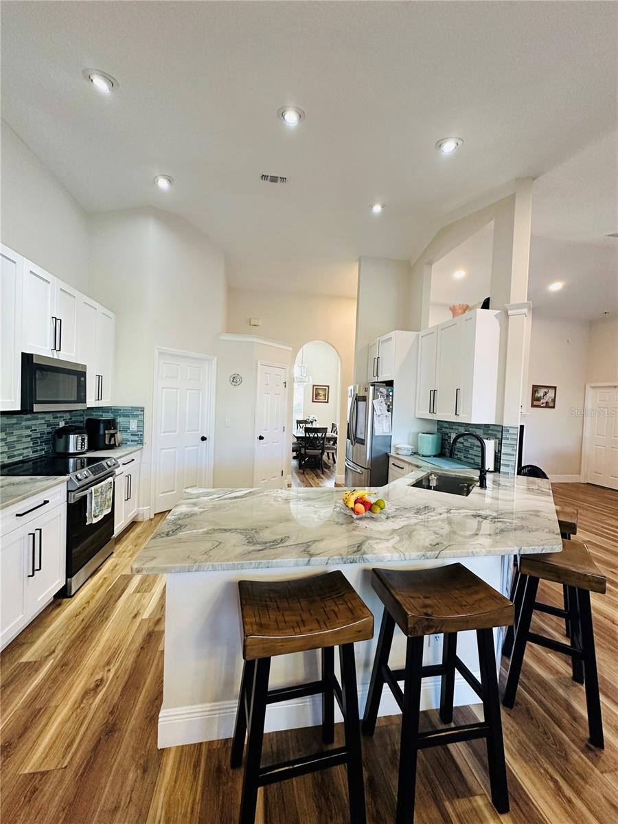 LAZY ACRES - Residential