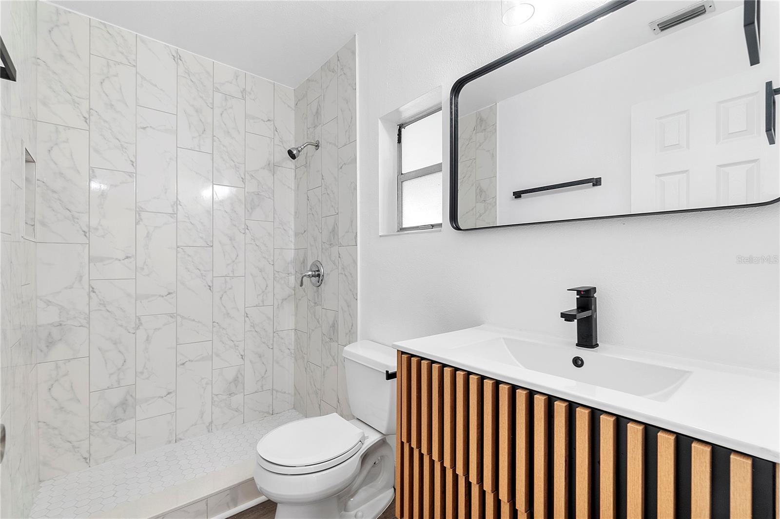 PORT MALABAR UNIT 04 - Residential