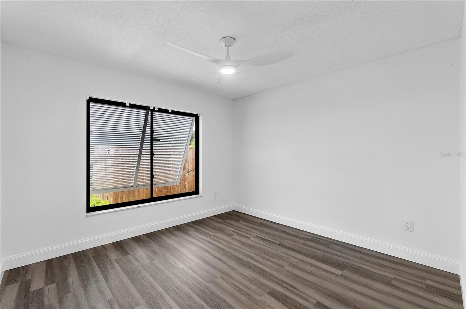 PORT MALABAR UNIT 04 - Residential