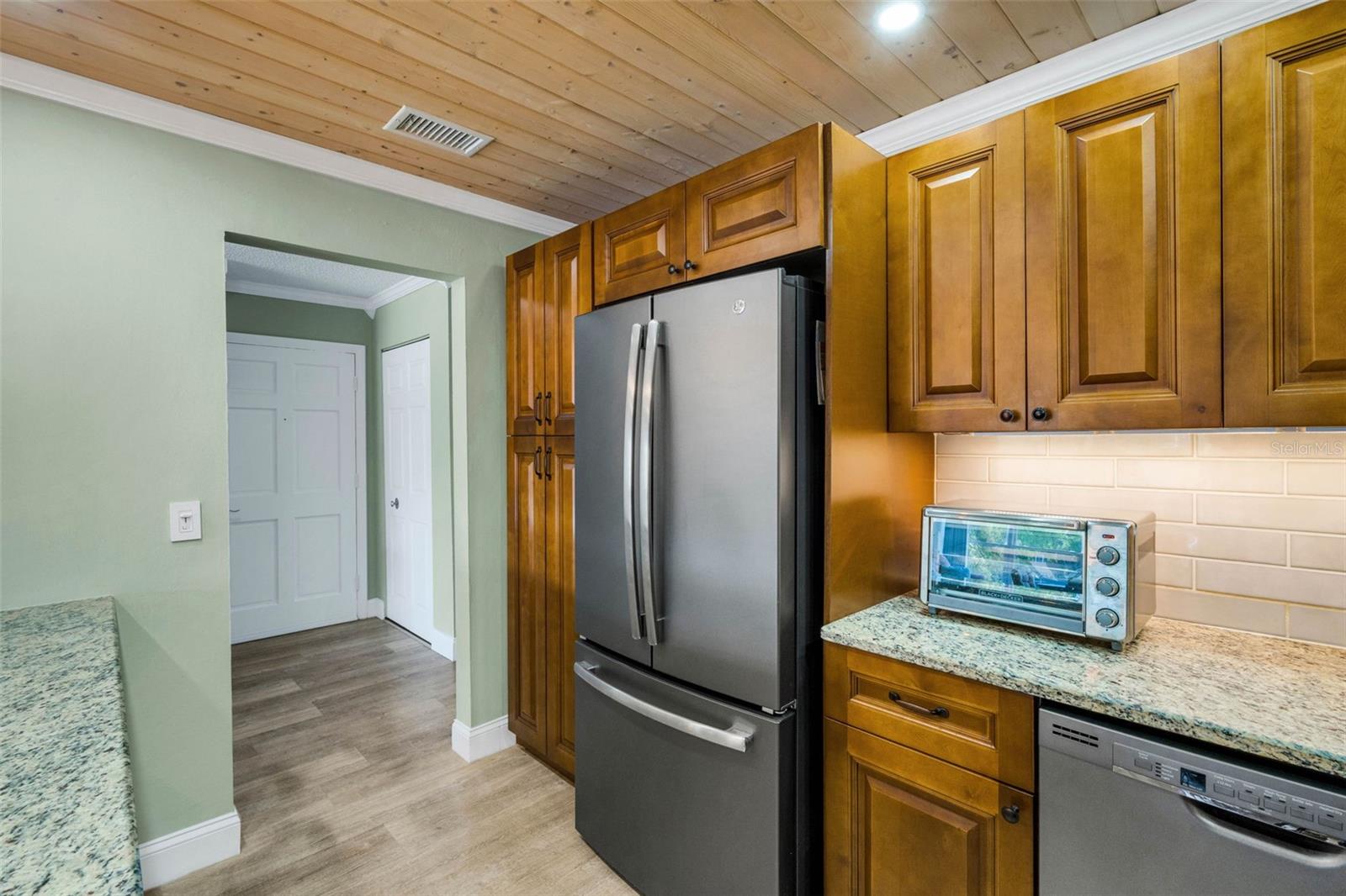 GARDENS THE CONDO - Residential