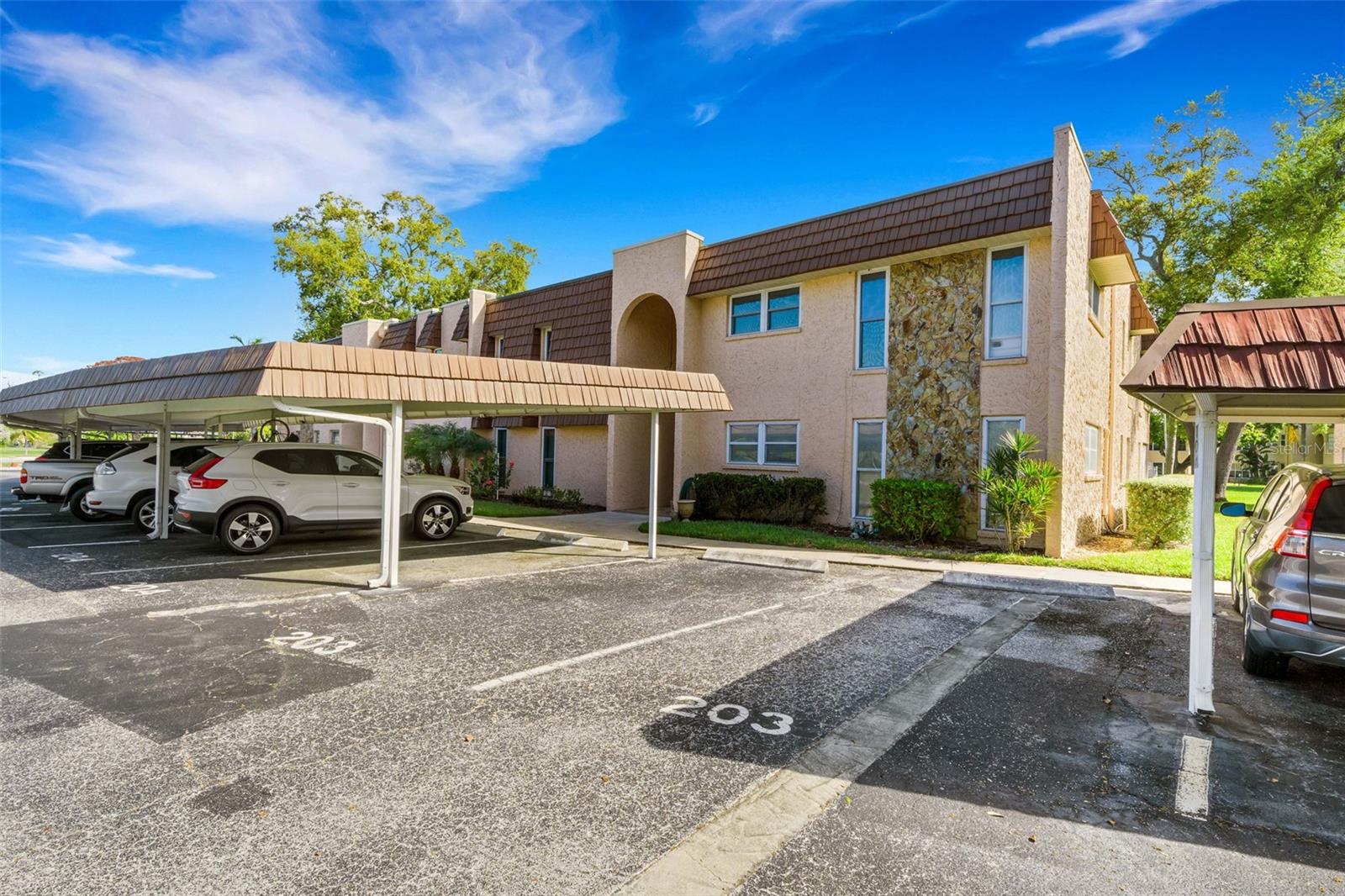 203 ASPEN CIRCLE 203