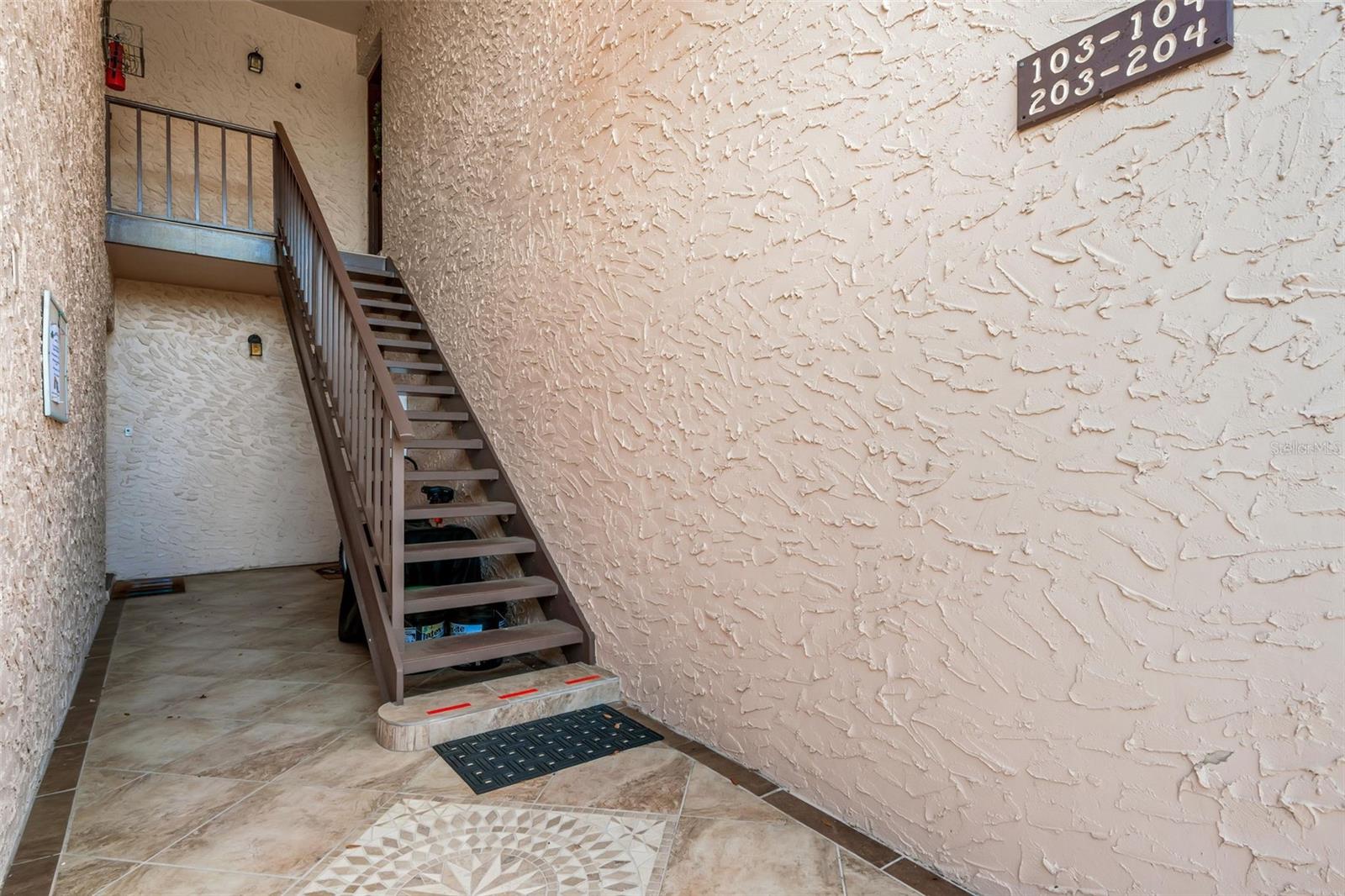 203 ASPEN CIRCLE 203