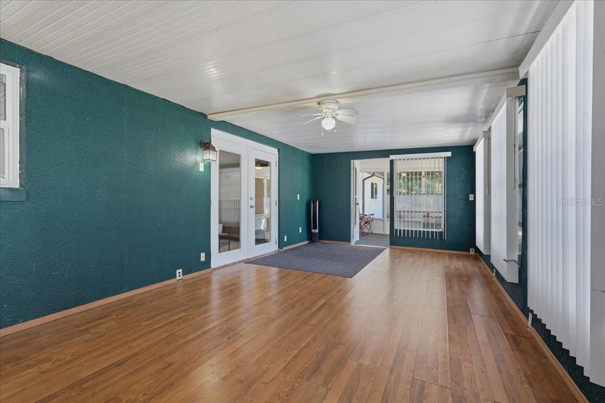 BRANDON EAST SUB UNIT - Residential